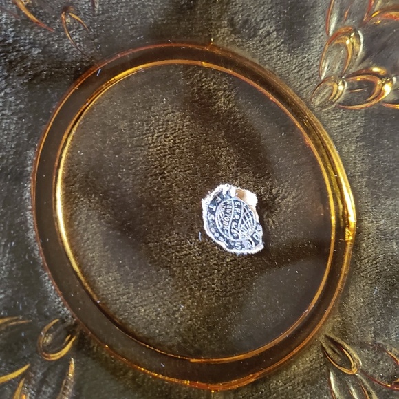 Amber Plates - Picture 5 of 7